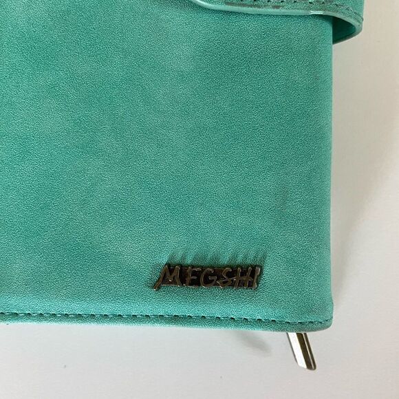 Pre-Owed Megshi Teal Wallet Large Enough to Hold a Phone - Picture 2 of 6